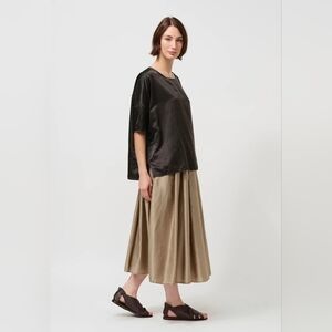 NWT FARA BOUTIQUE London Indian Silk Sunray Skirt S/M Fawn